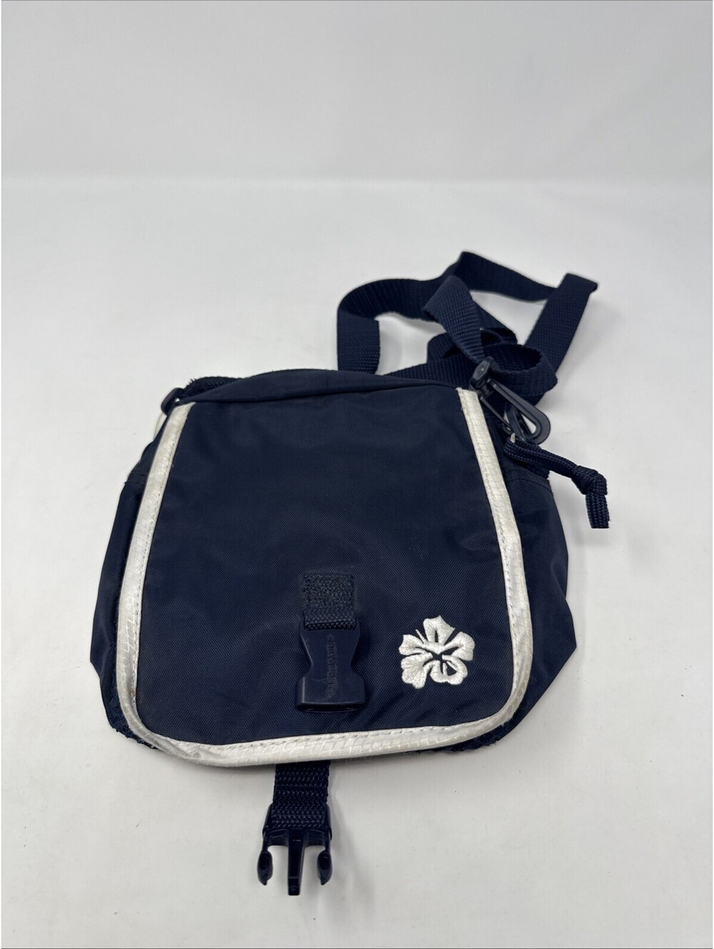 Vintage Y2K Eastsport Crossbody Purse Navy Blue White Sporty Hibiscus Flower